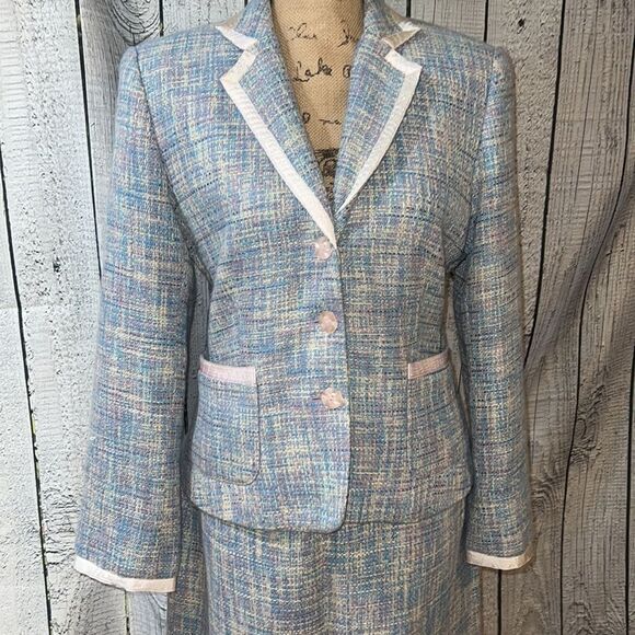 Chadwick’s Women’s 2 Piece Blazer & Skirt Tweed Women’s Suit size 10P - Picture 4 of 14